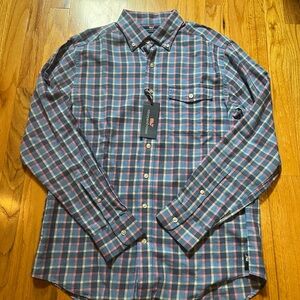 Vineyard Vines men’s shirt